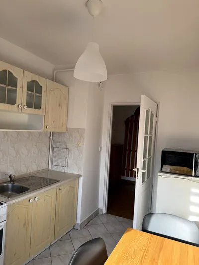 Wynajmę Mieszkanie Warszawa - 50 m² - miniatura 4