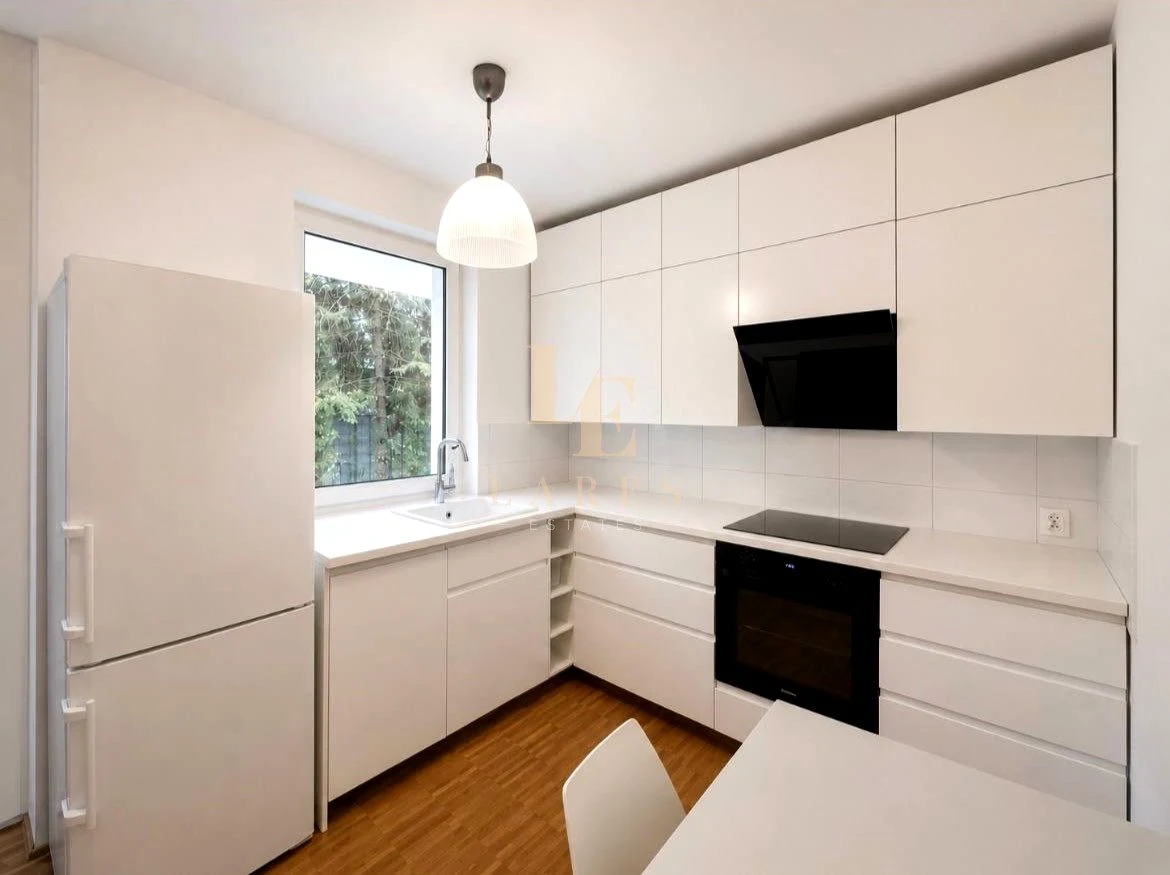 Wynajmę Mieszkanie Warszawa - 47 m² - 1/6