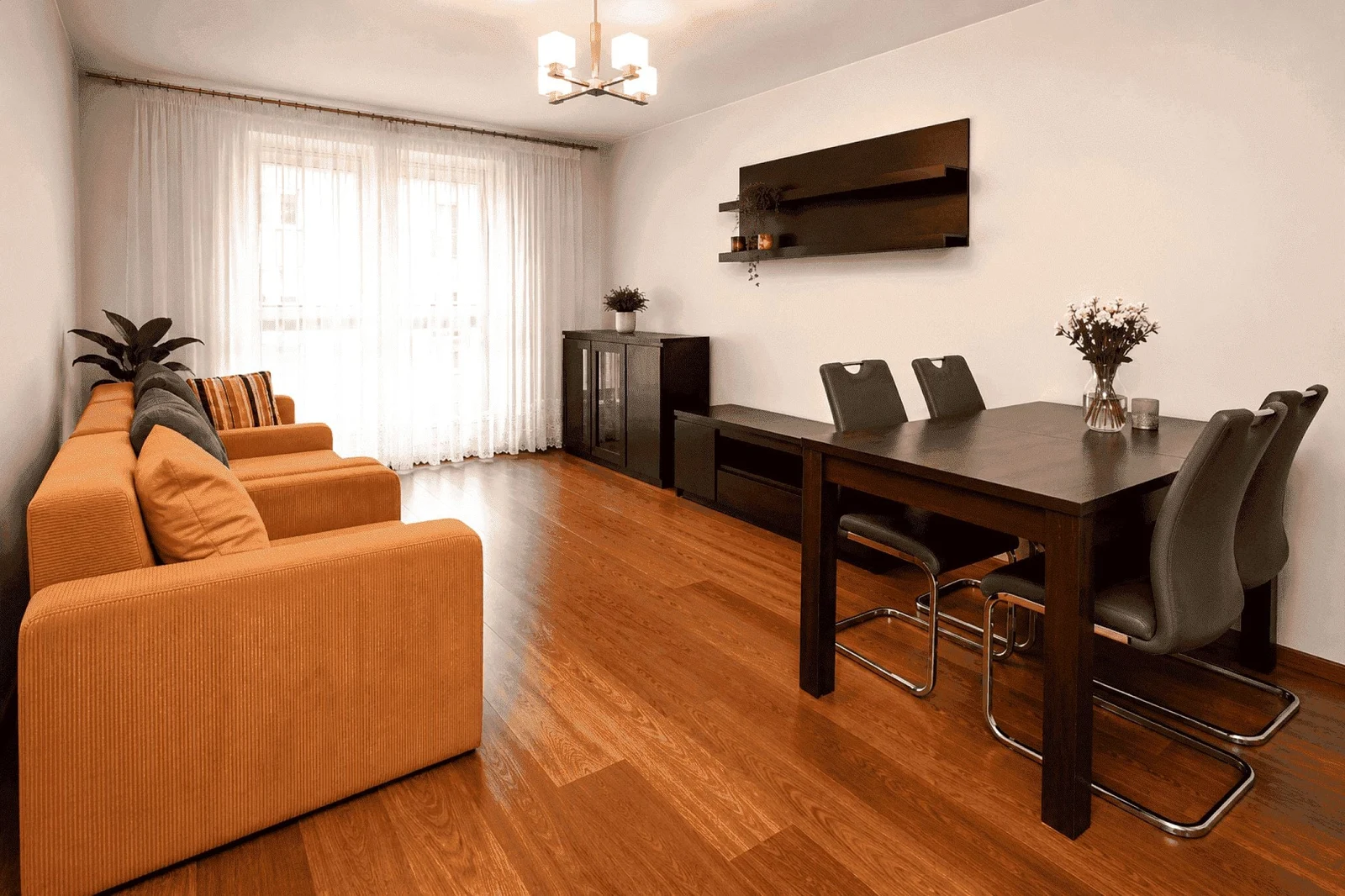Wynajmę Mieszkanie Kraków - 50 m² - 1/6
