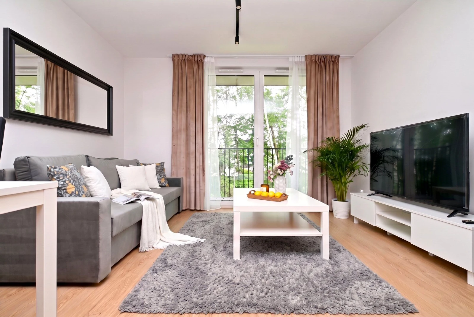 Wynajmę Mieszkanie Kraków - 45 m² - 1/16