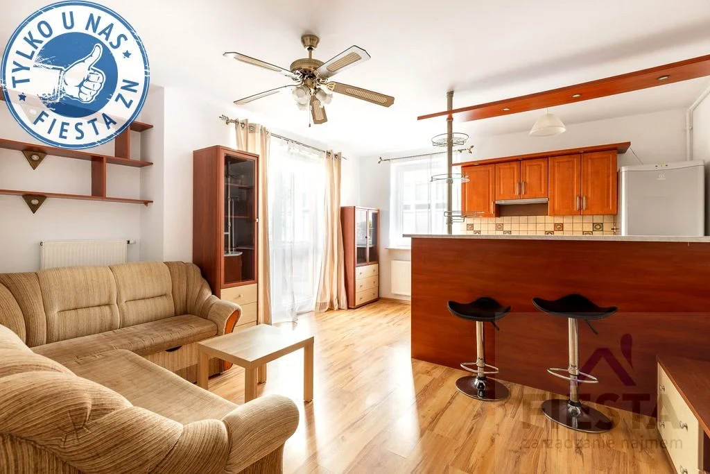 Wynajmę Mieszkanie Warszawa - 42 m² - 1/6
