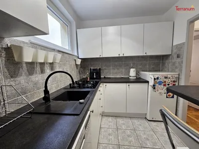 Wynajmę Mieszkanie Warszawa - 41 m² - miniatura 2