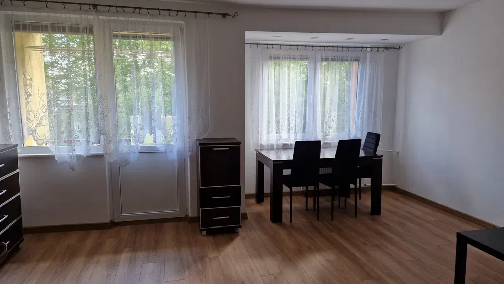 Wynajmę mieszkanie 2-pokojowe w centrum Dąbia - 1/8