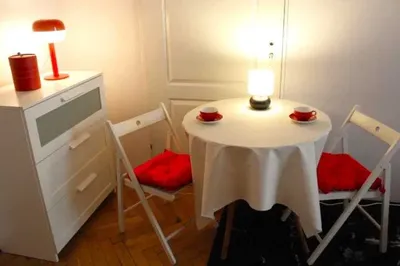 Pokój z prywatną łazienką kolo POCZTY GŁÓWNEJ/ PRIVATE BATHROOM 3min to Main Market/ - miniatura 5