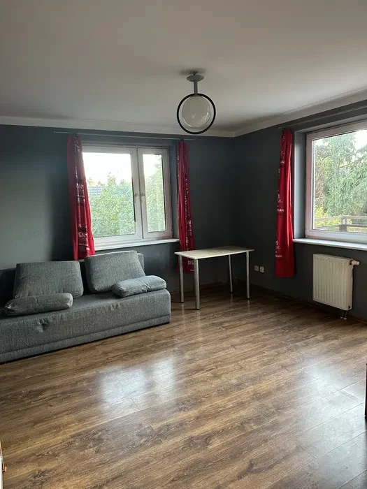 Dwa oddzielne pokoje z balkonem # Gumieńce # - 1/7