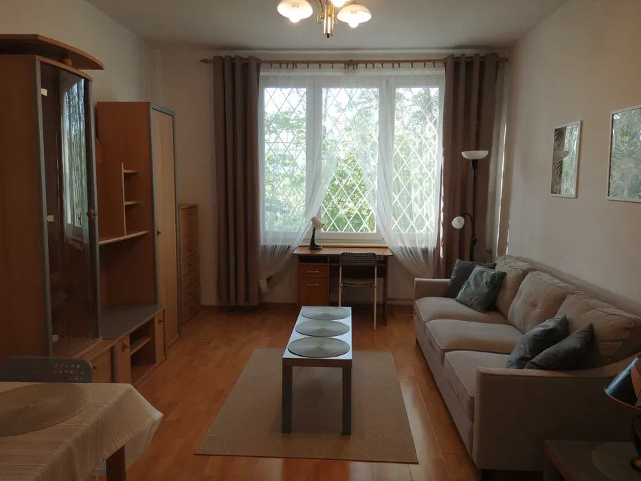 Dobra lokalizacja wynajmę 2pokoje 51m2 Odyńca/Wołoska - 1/8