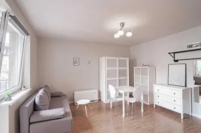 * Jasna kawalerka, balkon, komórka - Towarowa 10, BRAK PROWIZJI