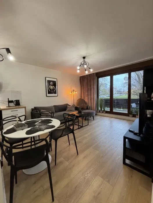 2-pokojowe mieszkanie na wynajem wysoki standard Fabryczna-Wrocław - 1/8