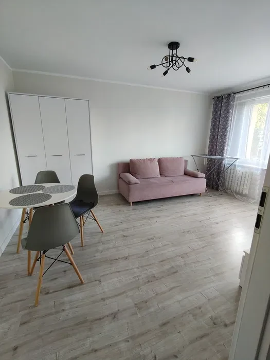 Mieszkanie do wynajęcia ul. Jarzębinowa - 1/8