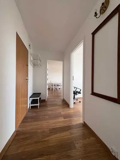 Mieszkanie 2 pokojowe z balkonem po remonciem, 47m2, umeblowane - miniatura 2