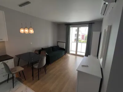 Fabryczna 5a / Wynajem / 43 m2 / garaż / Klimatyzacja / Bezpośrednio