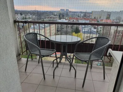 Duży pokój jednoosobowy z balkonem, 3 przystanki do Dworzec Główny, blisko Centrum, ul. Wileńska 9a - miniatura 3