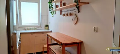 2 pokoje z osobną kuchnią, z balkonem, ciche na Bielanach (Broniewskiego 83) - miniatura 2