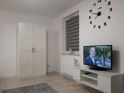 Kawalerka na wynajem, 25 m² Dziesiąta, Nowy Świat - miniatura 3