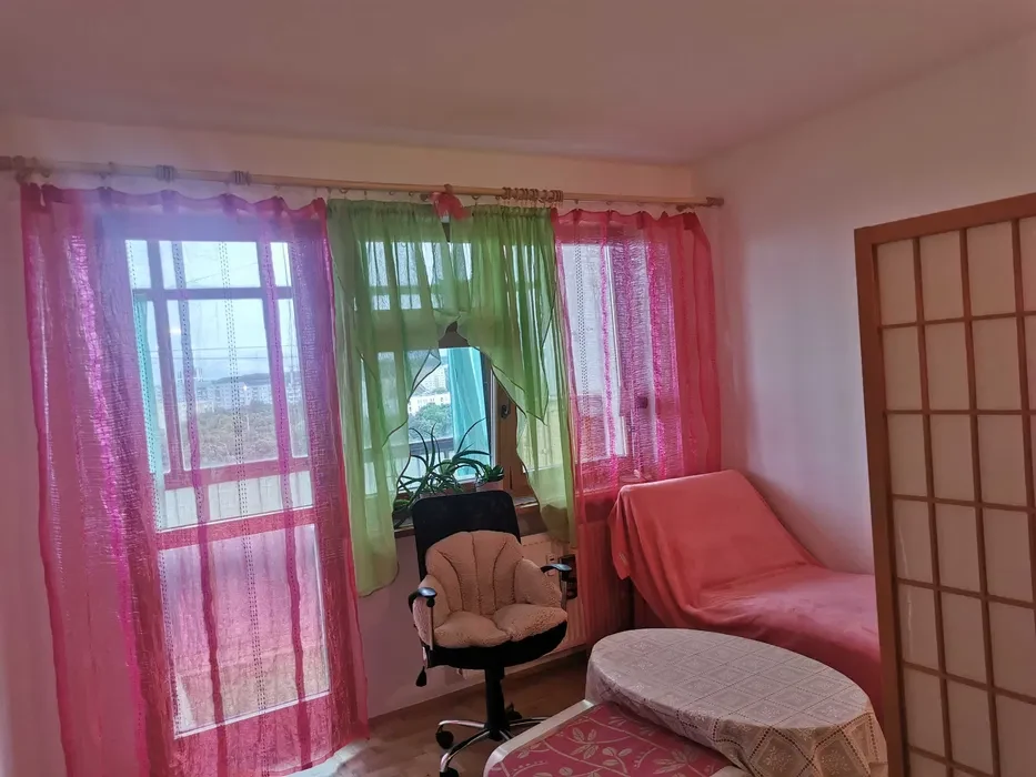 Cichy, słoneczny pokój 12m² z widokiem i balkonem | Zaspa | Blisko morza i uczelni - 1/4