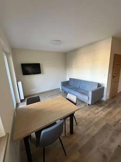 Wynajem - Łódź Źródłowa 9 + Miejsce garażowe - mieszkanie 26,50m2 - miniatura 2