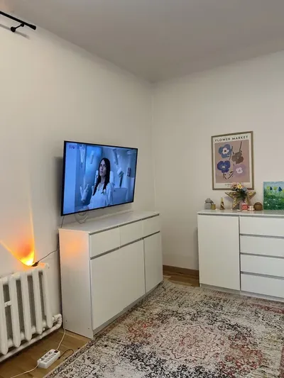 Duży pokój- BEZ WSPÓŁLOKATORÓW w mieszkaniu - miniatura 2
