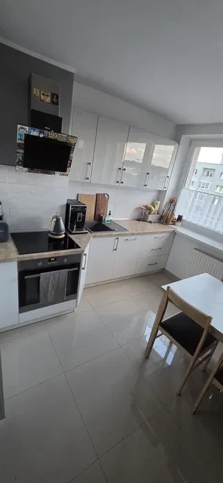 Duża kawalerka 40m2 w Gdyni Redłowie - 1/8