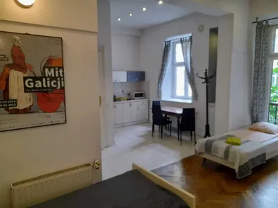 Studio w centrum - 5 min od Rynku Głównego, światłowód, tv, ciepło, cicho, bezpośrednio - miniatura 5