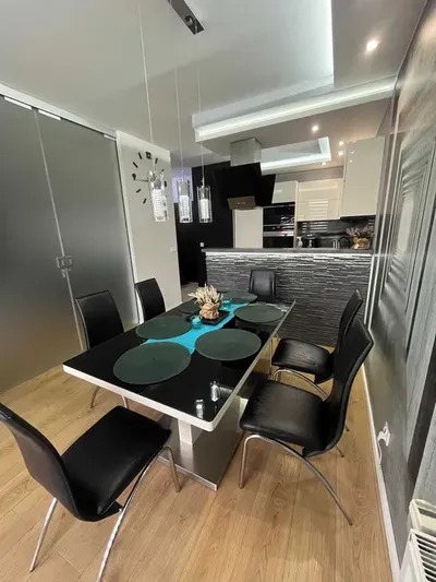Wynajmę wyjątkowy apartament 49m2 , gotowy do zamieszkania , bezpośrednio od właściciela - miniatura 2