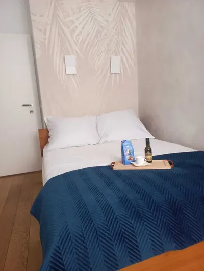 Gdynia Śródmieście - spacerem na plażę - miniatura 2