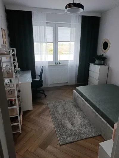 Wynajmę pokój 4 piętro z windą