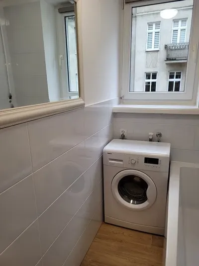 Pokój jednoosobowy z balkonem, idealna lokalizacja-ul.Polna/Galla Anonima - miniatura 5