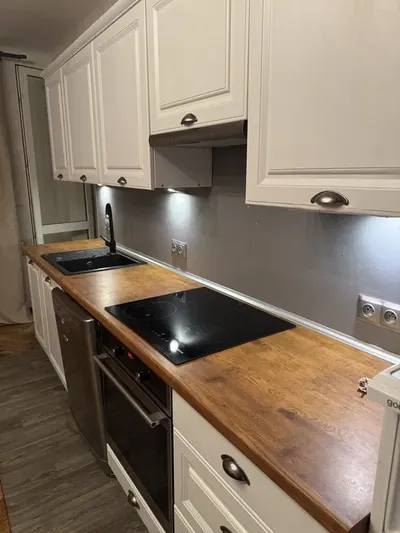 Uniwersytecka, 31m2 2 pokoje - miniatura 3