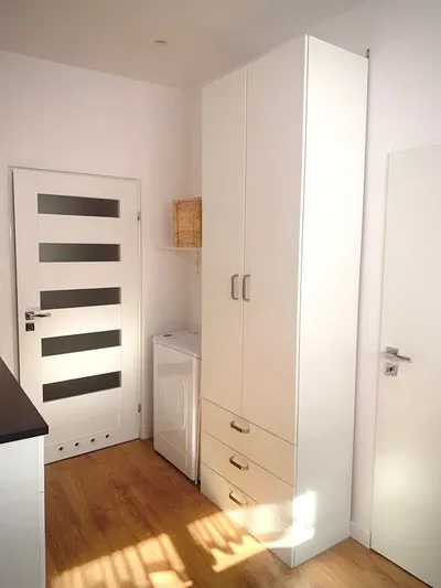 Wynajmę kawalerkę Gliwice-Śródmieście - miniatura 2