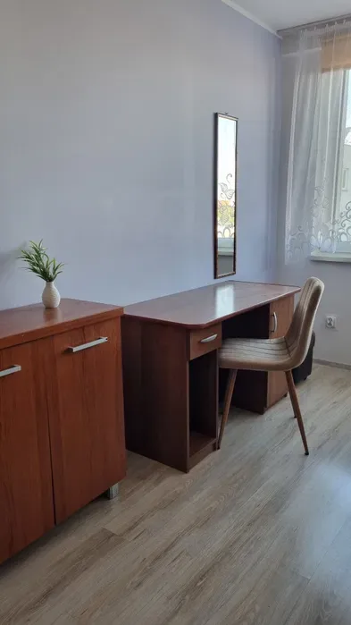 Wynajmę pokój studentce lub kobiecie pracującej - miniatura 3