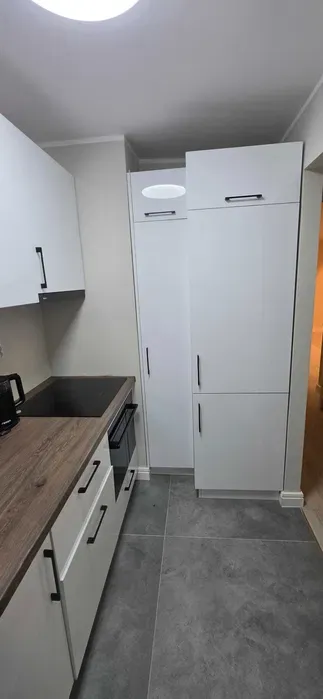 Wynajmę mieszkanie w centrum / Śródmieście ul.Partyzantów 42 - miniatura 2