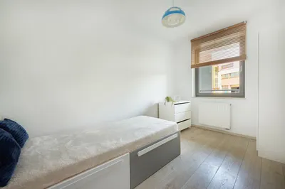 2 sypialnie + salon z kuchnią + osobno GARDEROBA - ul. Powstańców Warszawy 18 (blok z basenem sauną i siłownią) - miniatura 4