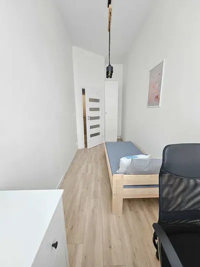 Pokój dla studentki w Centrum - 3 Maja - miniatura 2