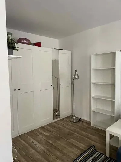 Kawalerka 27 metrow na Os Na Stoku - miniatura 2