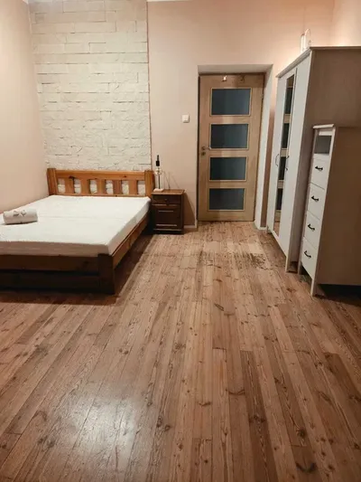 Pokój na wynajem Katowice Koszutka - 28m² z balkonem wyposażony - miniatura 3