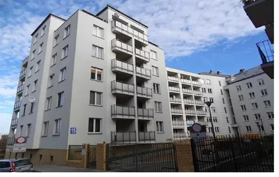 Mieszkanie Centrum - NIECAŁA 15 - 3 sypialnie + salon - 100m² - od zaraz
