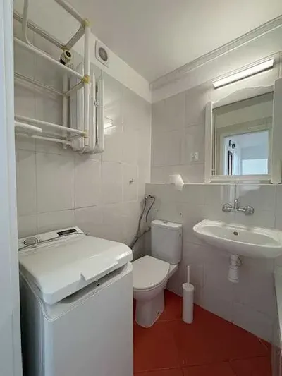 Mieszkanie 2 pokojowe z balkonem po remonciem, 47m2, umeblowane - miniatura 3