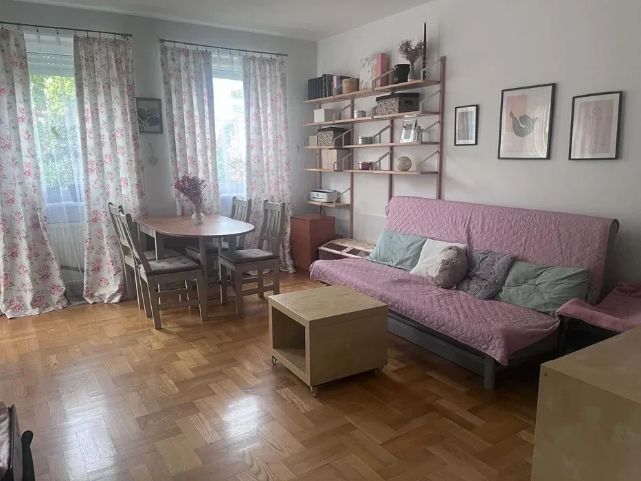 Kawalerka w zielonym, zacisznym miejscu na Białołęce - 1/8