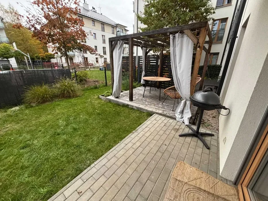 2 pokoje z ogródkiem i pergolą | Poleskie Ogrody | Parking opcjonalny - 1/8