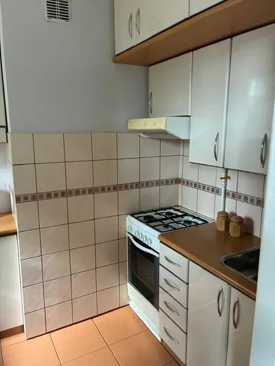 2 pokojowe w ścisłym centrum - miniatura 4