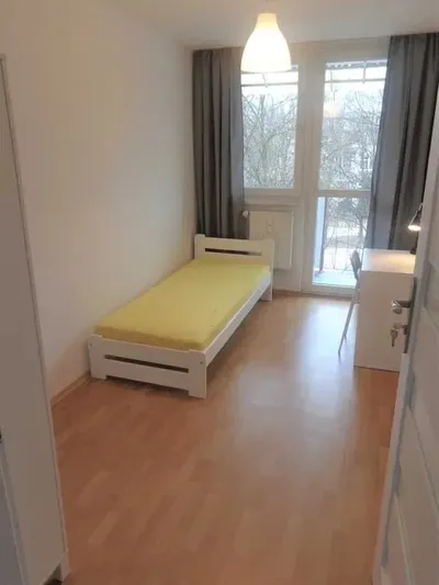 Pokój do wynajęcia – Bródno, Chodecka 14