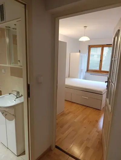 Wynajme 2 pokojowe mieszkanie w Krakowie - miniatura 4