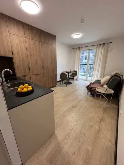 Nowa Kawalerka z balkonem centrum Dworzec Główny 500 m Madalińskiego Atal City Square