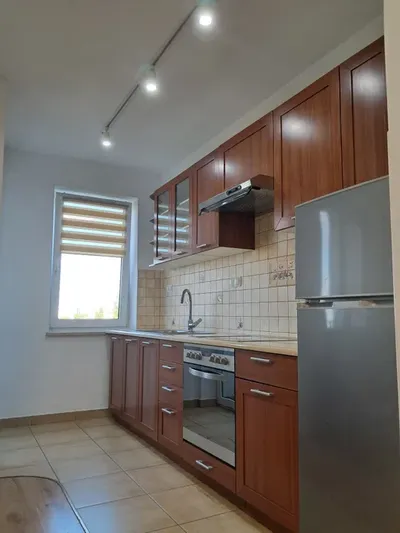 Do wynajęcia 2 pokoje 40 m² | Metro Księcia Janusza 100 m | Loggia + garderoba