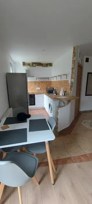 Mieszkanie - kawalerka 27m2 / parter blisko morza. - miniatura 2