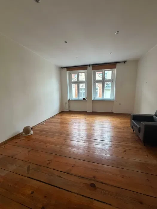 Do wynajęcia - 4 pokoje, 105 m² - centrum - tanio - 1/8