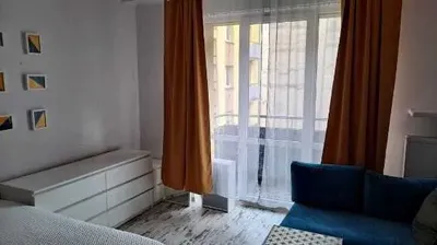 Kawalerka 33m2 UL. Krochmalna róg Waliców z balkonem i piwnicą - bez prowizji - miniatura 3