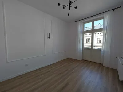 Stare Podgórze-Limanowskiego, 78m2 - 3 osobne pokoje, Po remoncie, Balkon, Ogrzewanie Miejskie - miniatura 3