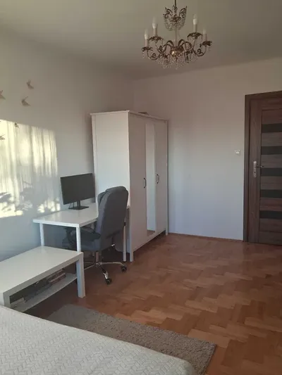 Pokój do wynajęcia z balkonem ul. Skautów - miniatura 2