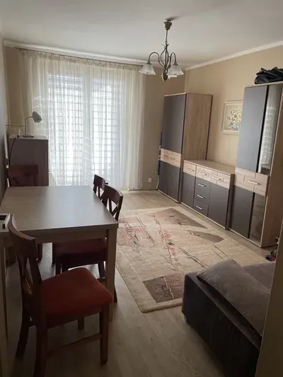 Wynajmę pokój z balkonem w świetbej lokalizacji - Gdynia Wzgórze św. Maksymiliana w mieszkaniu dwupokojowym